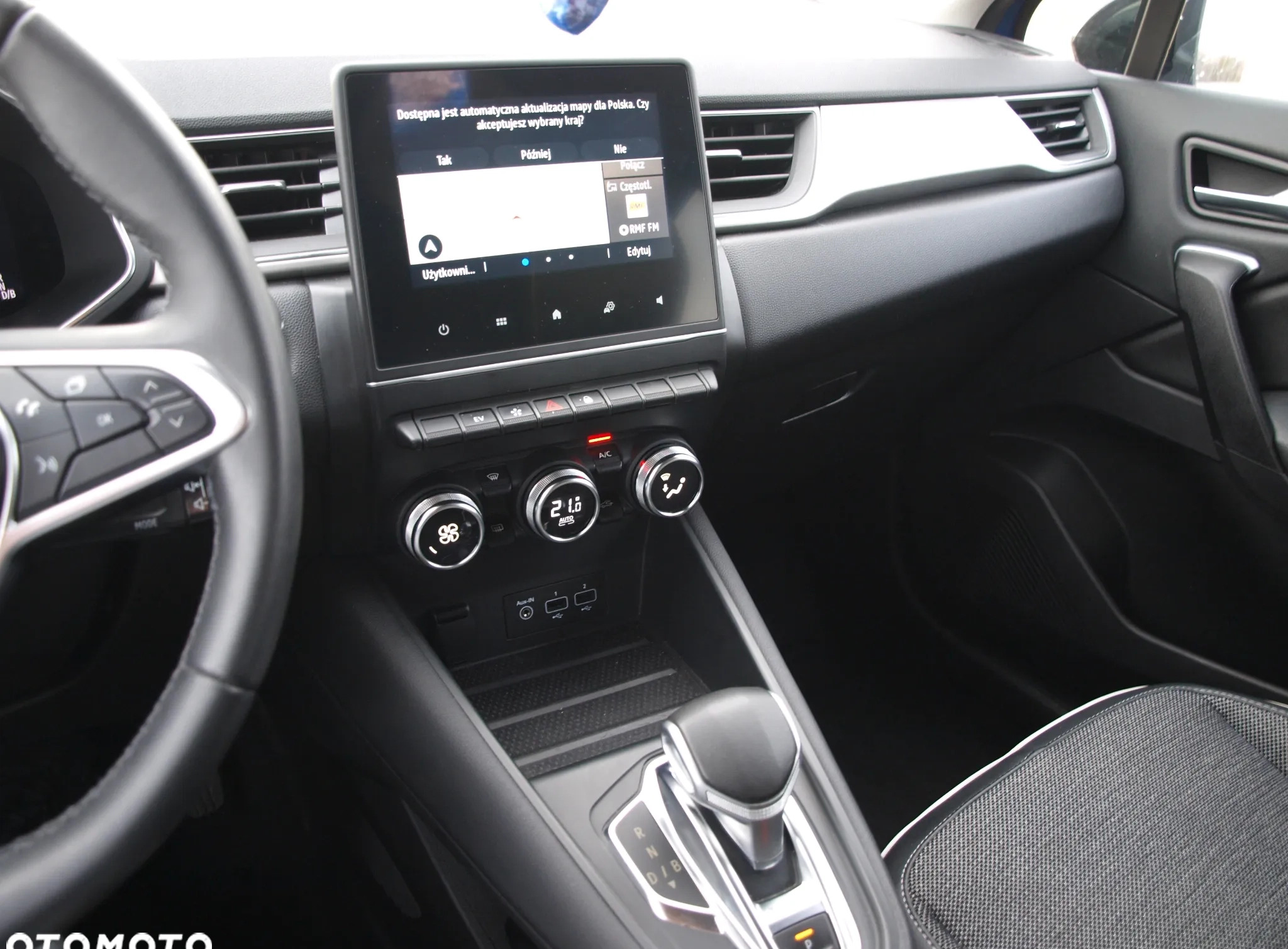 Renault Captur cena 113900 przebieg: 9573, rok produkcji 2021 z Słupca małe 211